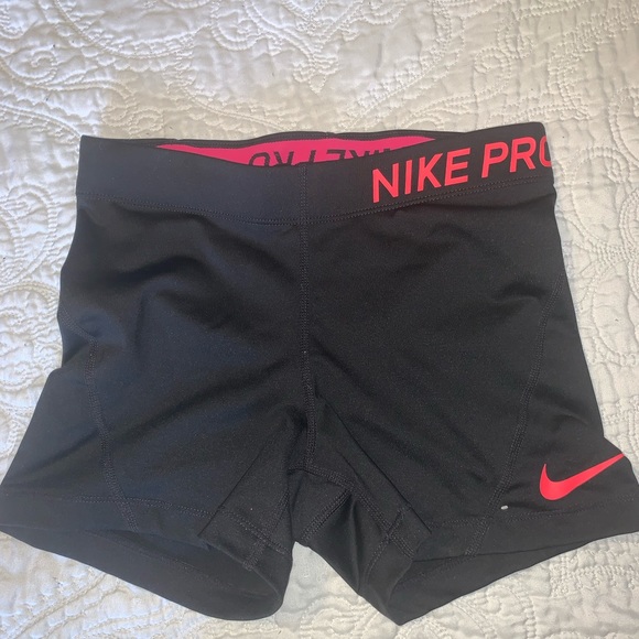 Nike Pants - Black and Pink size small Nike-Pro spandex.